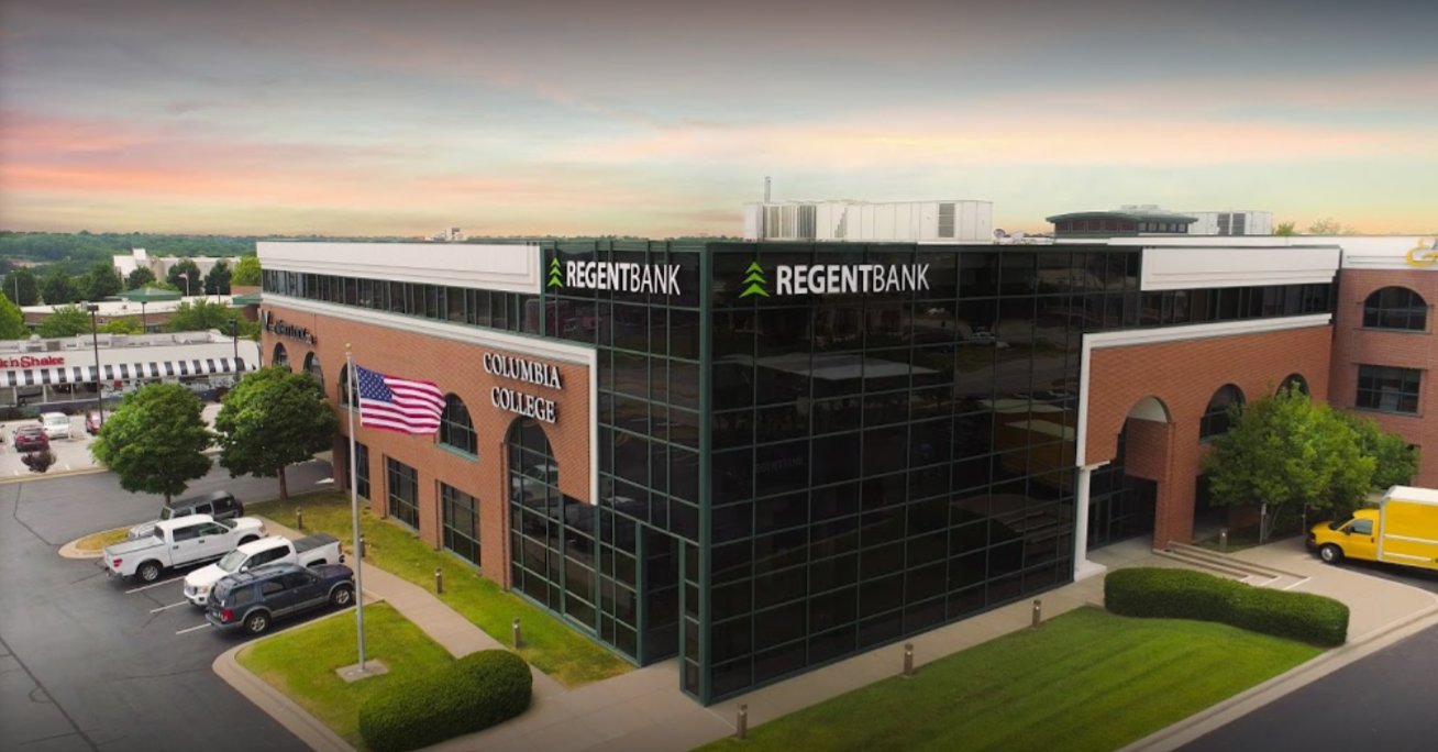 Regent Bank hires one executive and promotes another.